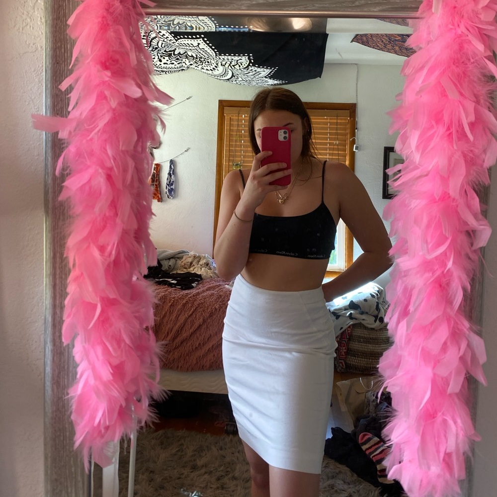 White pencil skirt